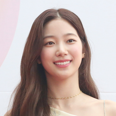 나카무라 카즈하 (LE SSERAFIM)