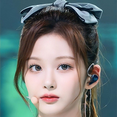 이설윤 (NMIXX)